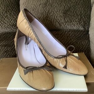 Woman Shoes by AUDLEY London, Made in SPAIN, Size 7.5